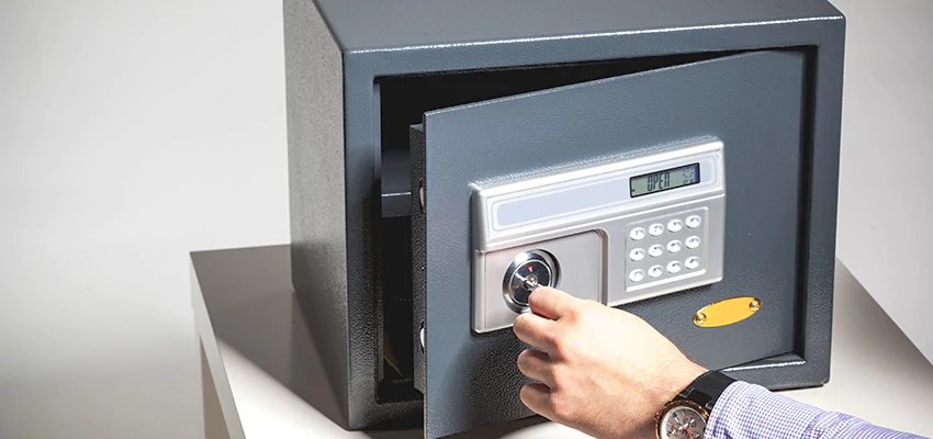 Jewelry Safe Unlocking Service in Keyes, California