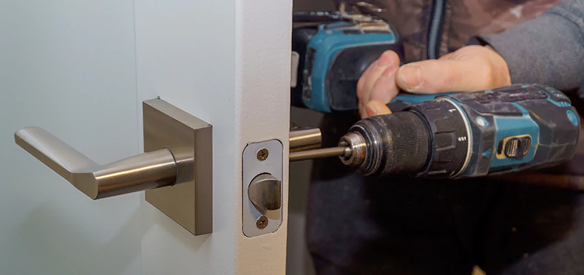 Broken Door Handle Lock Repair in Keyes, California